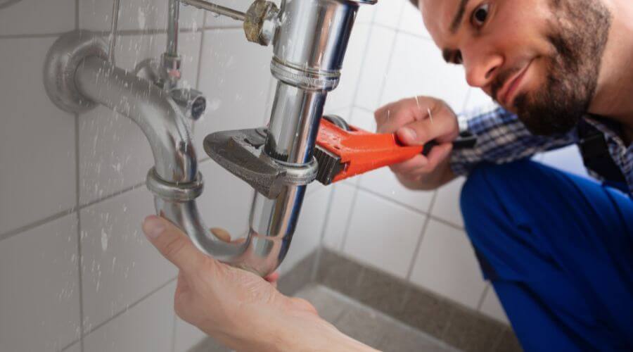 Expert burst pipe repair services in Thornton, KY
